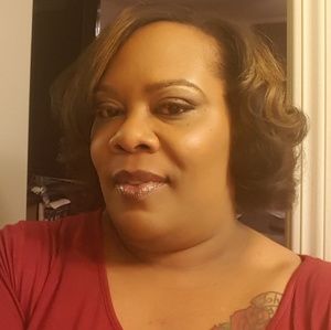 Meet your Posher, Dauria